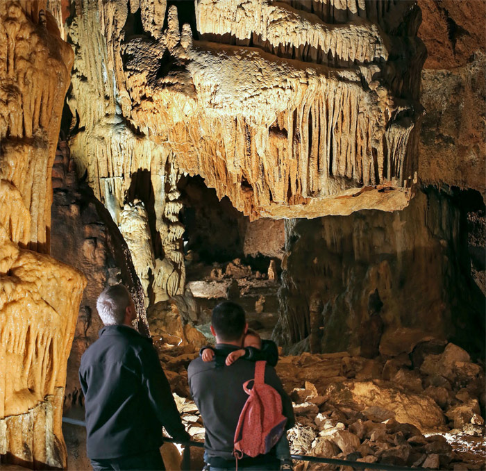 visite guidee Grotte des Carbonnières à Lacave dans le Lot Quercy